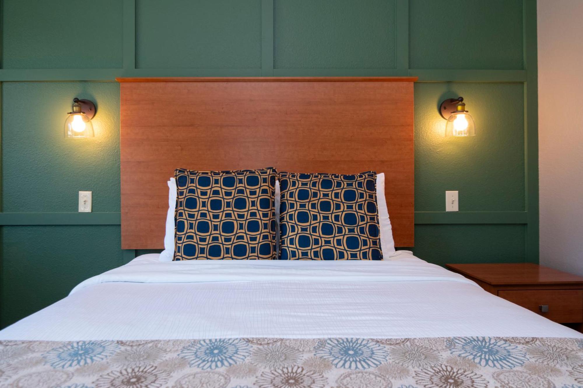 Nordic Inn And Suites Портланд Екстериор снимка